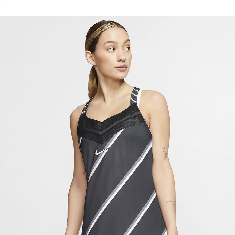 Nike tennis dress XS
